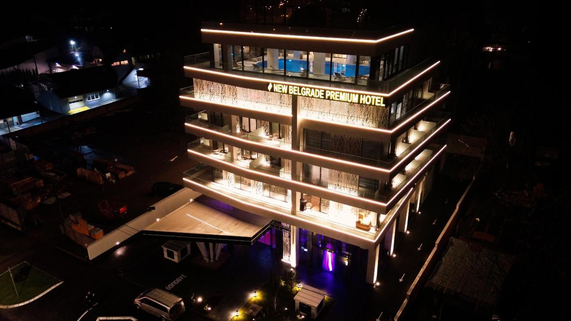 New Belgrade Premium Hotel Buitenkant foto